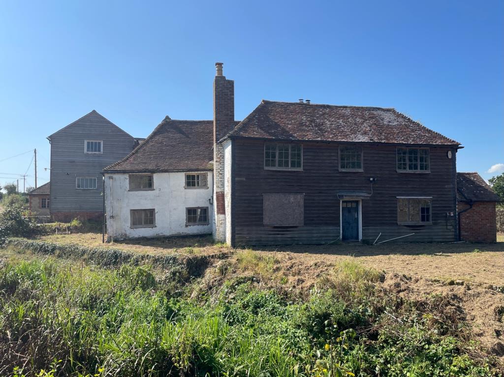 Lot: 64 - PERIOD MILL & MILL HOUSE, TWO ADDITIONAL DWELLINGS, OUTBUILDINGS AND SWIMMING POOL SET IN ALMOST FIVE AND A HALF ACRES - Swanton Mill External 2